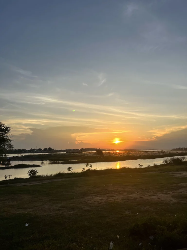 Laos Backpacking Tour - Vientiane Sonnenuntergang