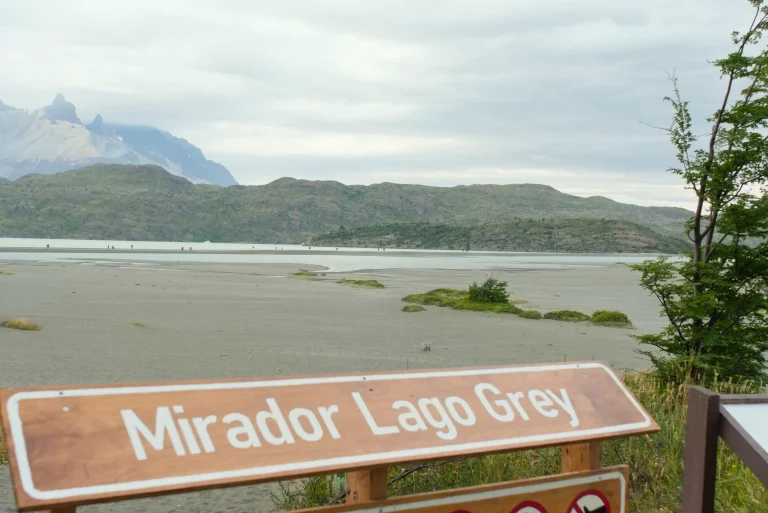 torres-del-paine-tageswanderung-lago-grey
