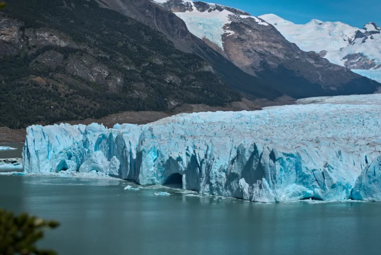 Höhle im Perito Moreno Gletscher