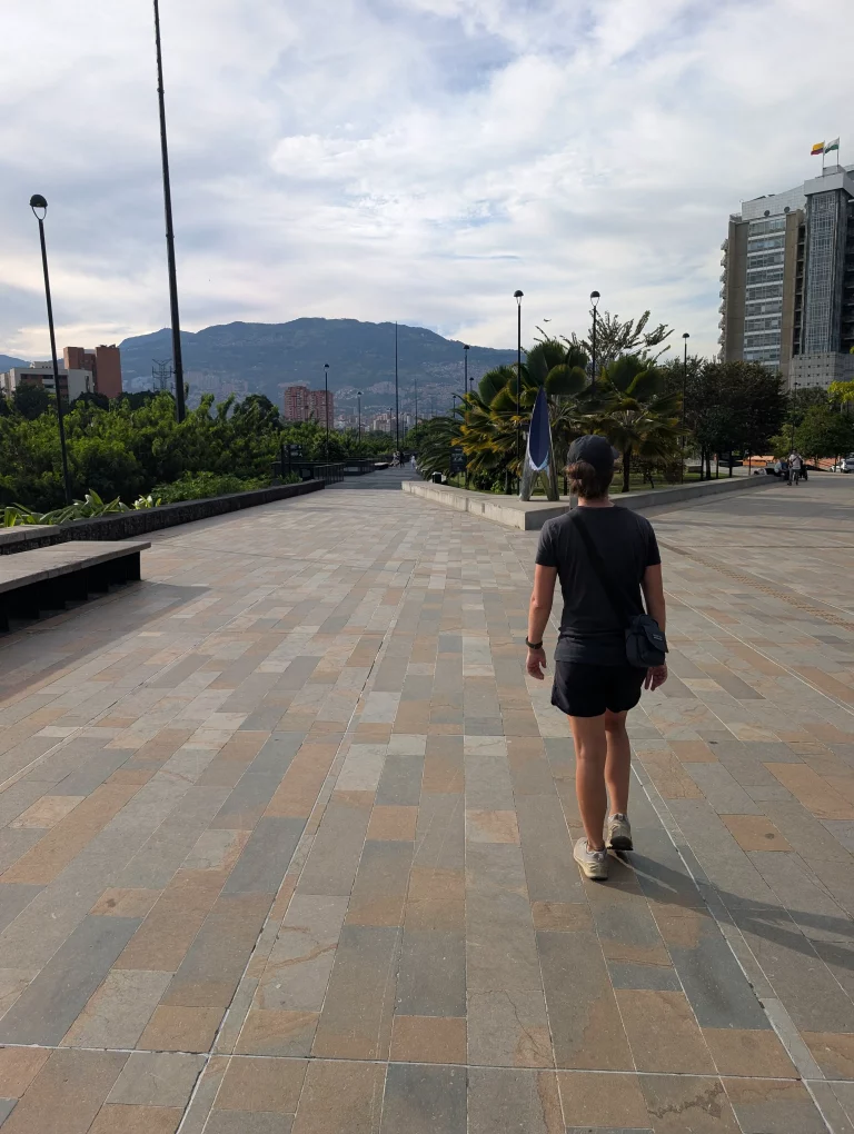 Tanja von Travelloop im Parques del Rio, Medellin